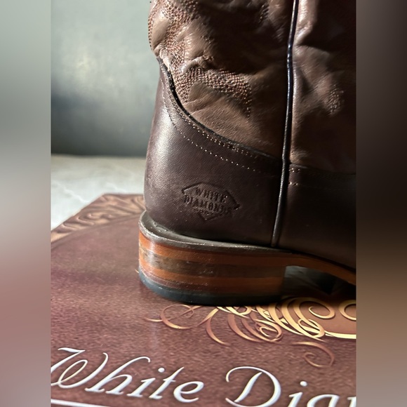 heyyy! I’m selling these cowboy boots - Picture 4 of 7